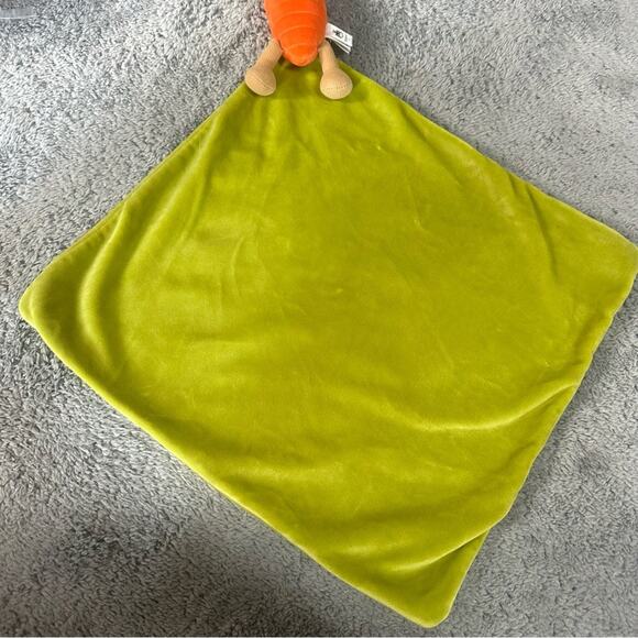 RARE Jellycat Vivacious Carrot Vegetable Lovey Plush Soother Security Blanket - Picture 7 of 9